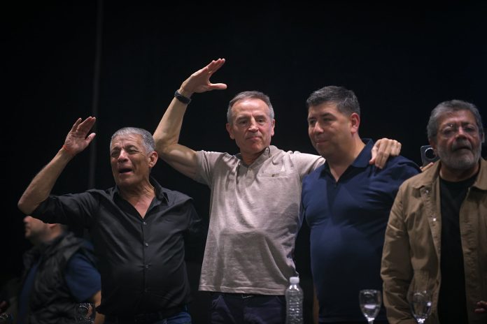 Entre presiones de la CGT y del empresariado, este fin de semana redactarán la versión definitiva de la reforma laboral