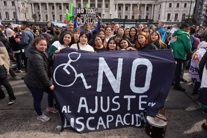 Pese al fallo de la Justicia, el Gobierno no dispondrá partidas por la Ley de Emergencia en Discapacidad